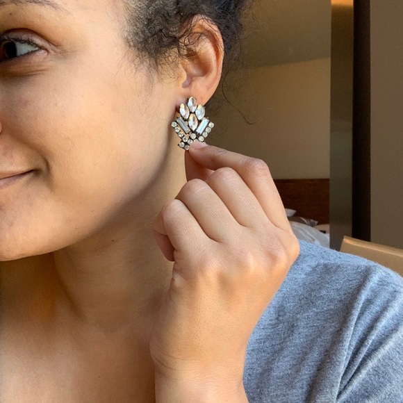 Statement stud earrings - Picture 4 of 4